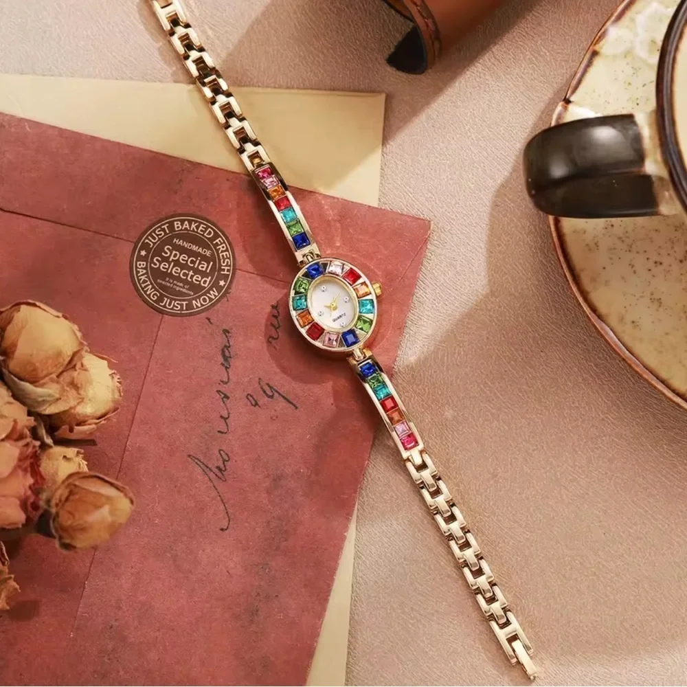 Vintage Gold Multicolor Quartz Watch